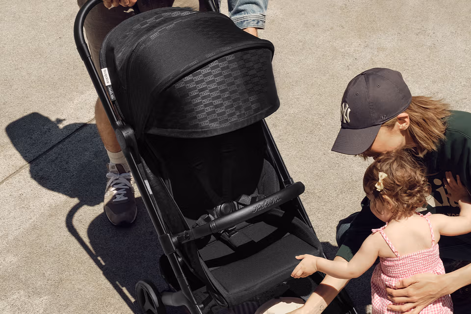 Ilustrasi kith for bugaboo untuk artikel Kith for Bugaboo: Koleksi Edisi Terbatas Kedua Resmi Diluncurkan